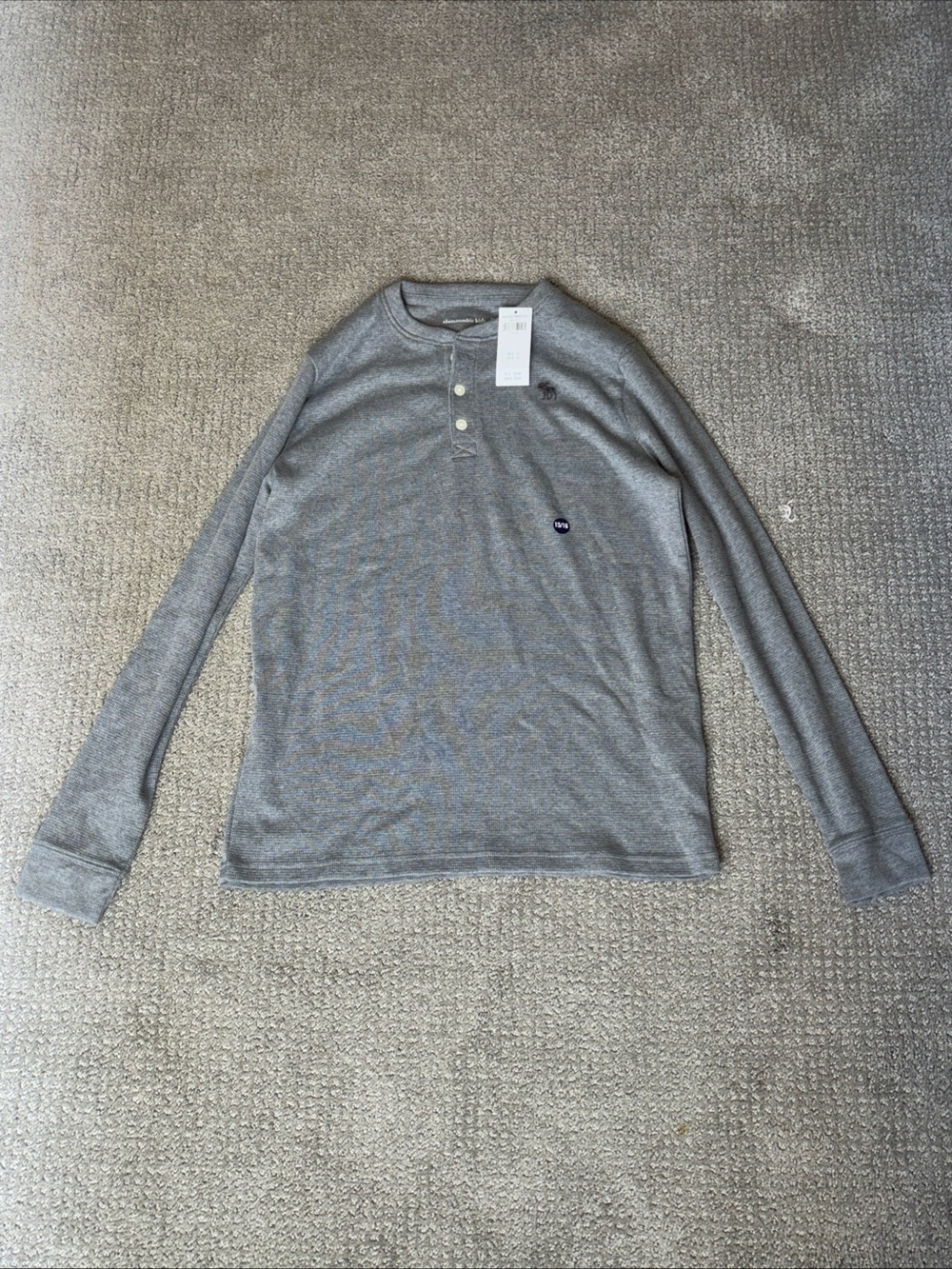 NWT Abercrombie Gray Long Sleeve Henley Shirt
